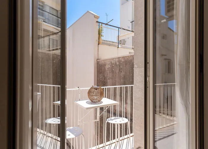 Ierone With Balcony By Wonderful Italy * Syracuse